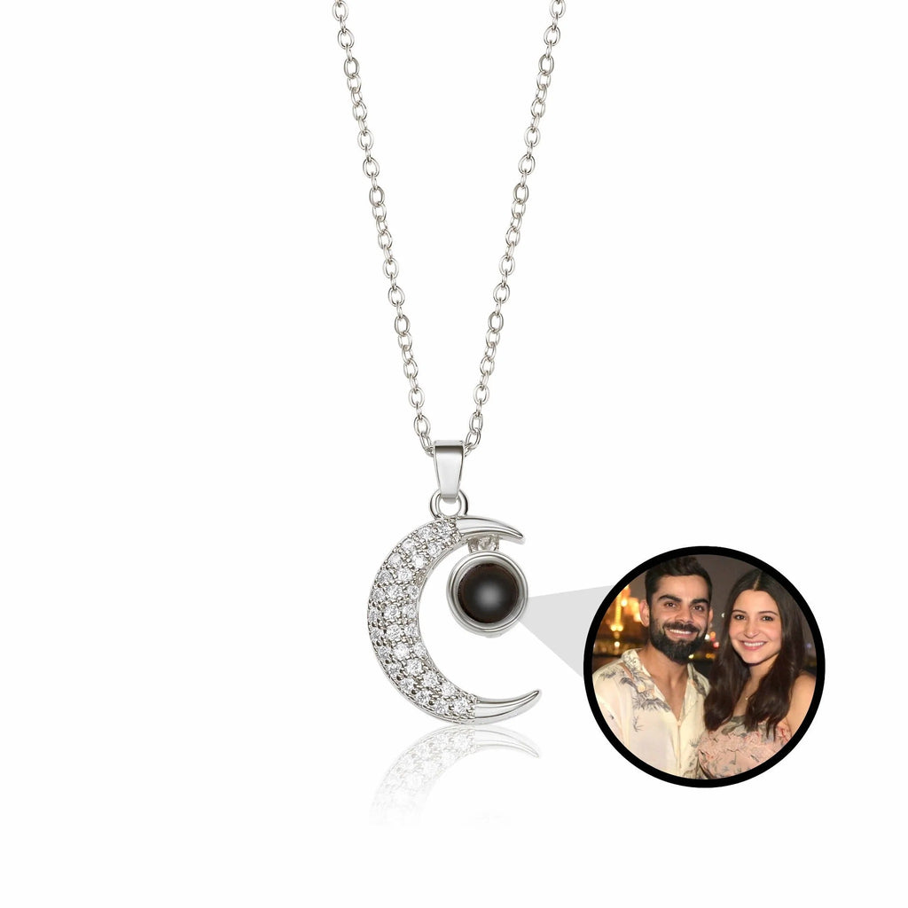 🌙✨ Crescent Moon Projection Photo Necklace