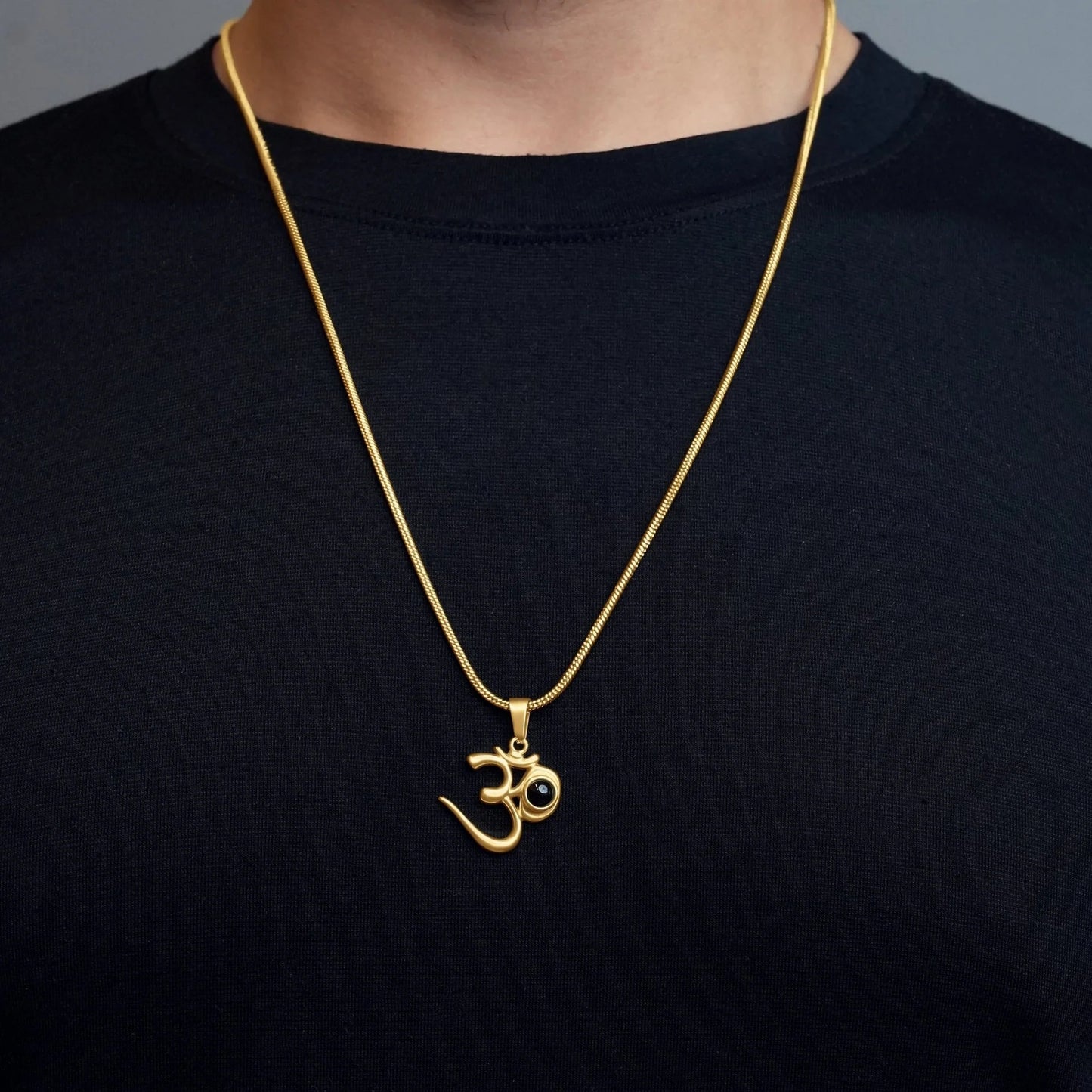 🕉️ Shiva OM Pendant with Hidden Adiyogi Photo – Silver Finish